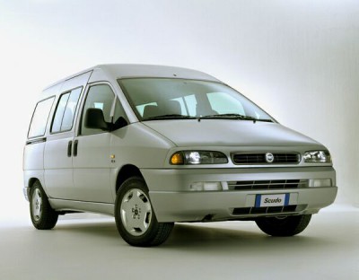 2002_Fiat_Scudo-1.jpg