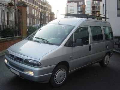 2003_Fiat_Scudo-2.JPG