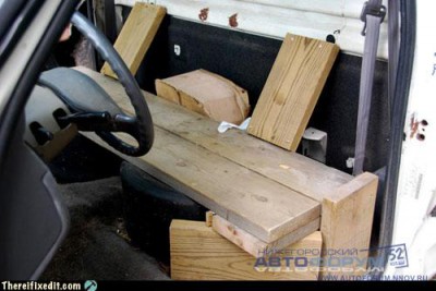 bonniem-shelfseating.jpg