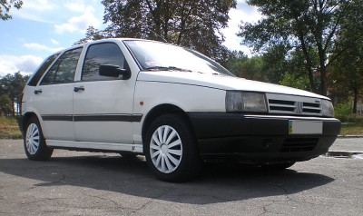 Fiat_Tipo_1991.jpg